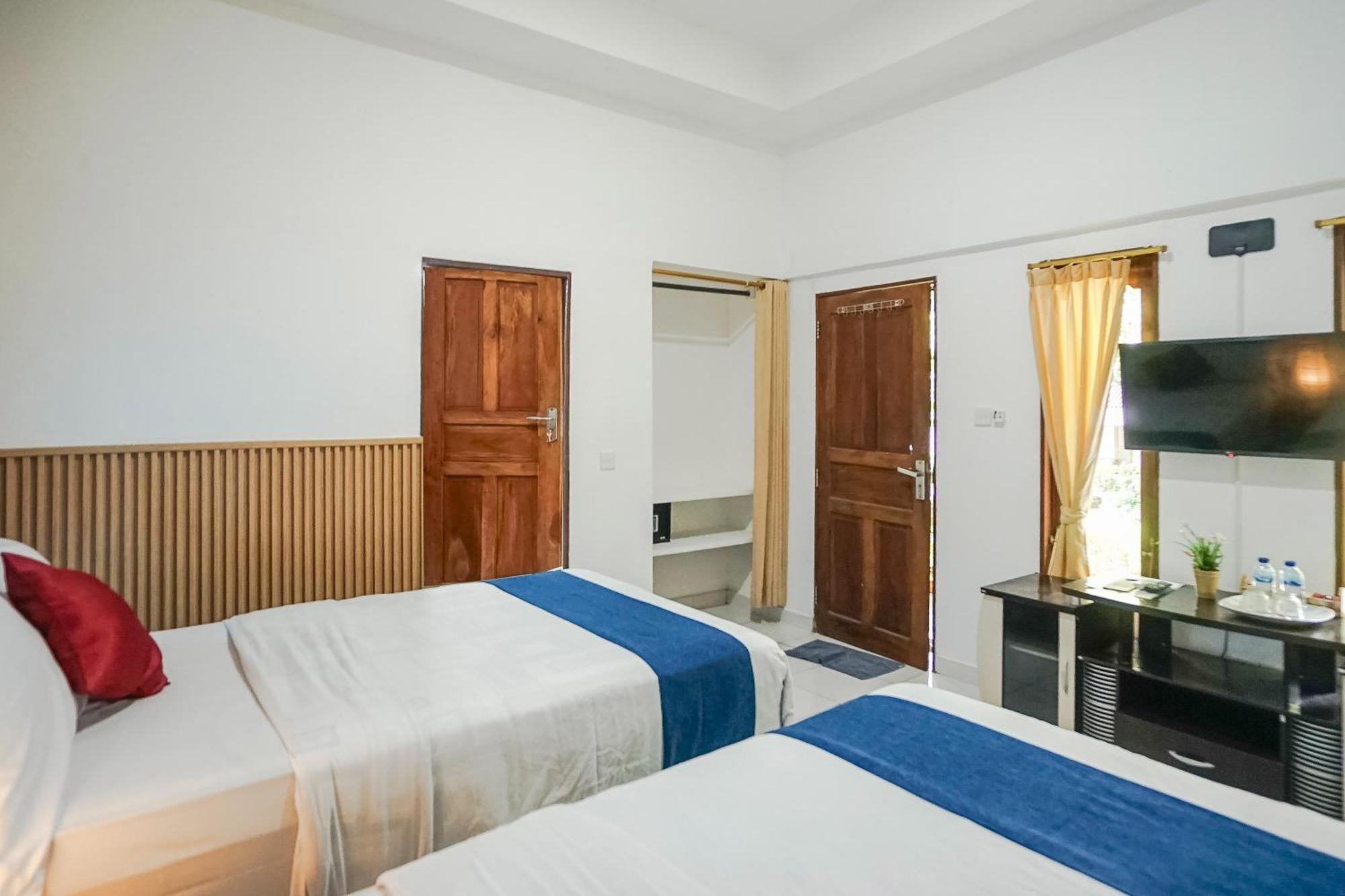 Kampung 168 Hotel Jimbaran  Ngoại thất bức ảnh