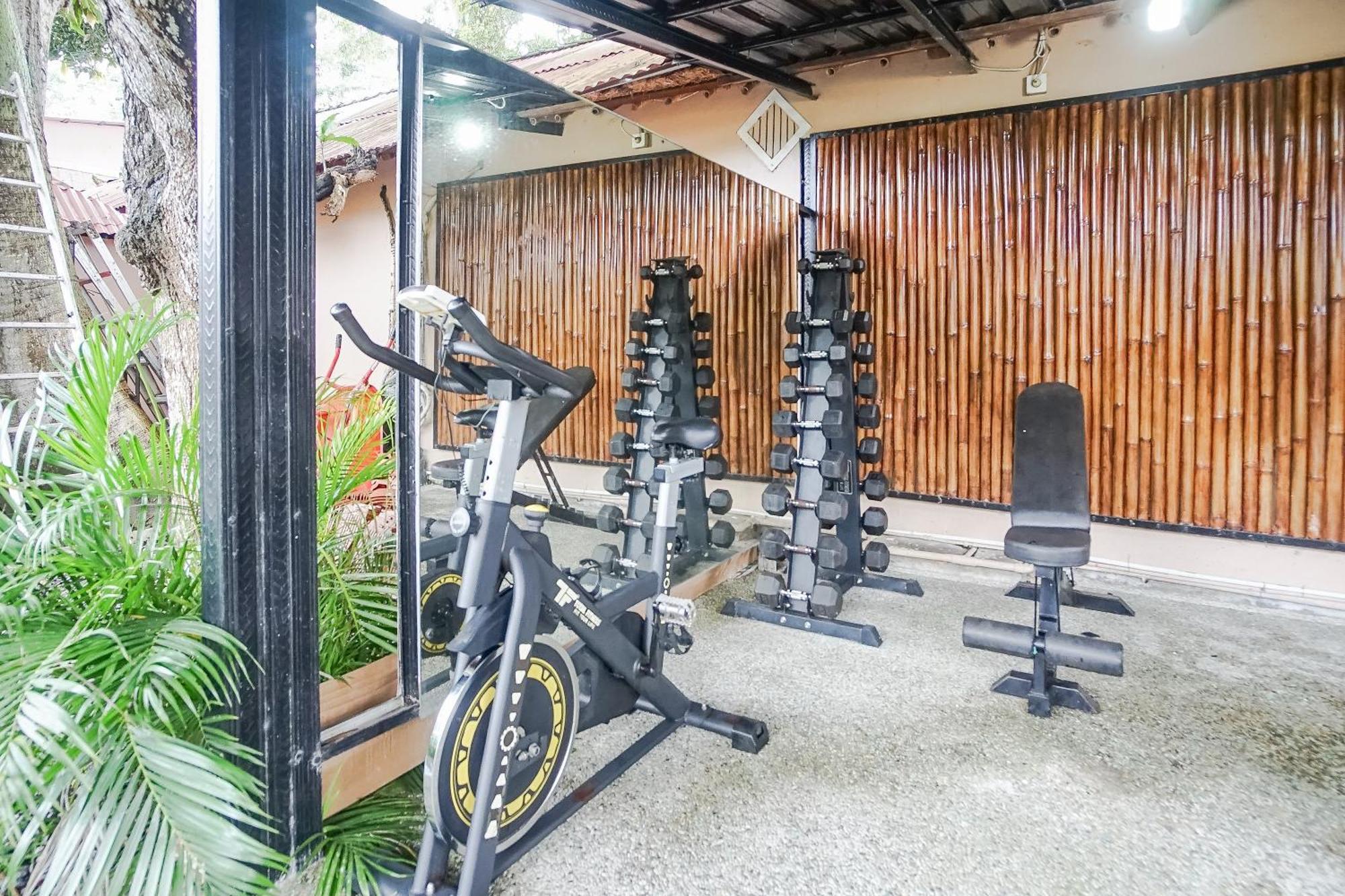 Kampung 168 Hotel Jimbaran  Ngoại thất bức ảnh
