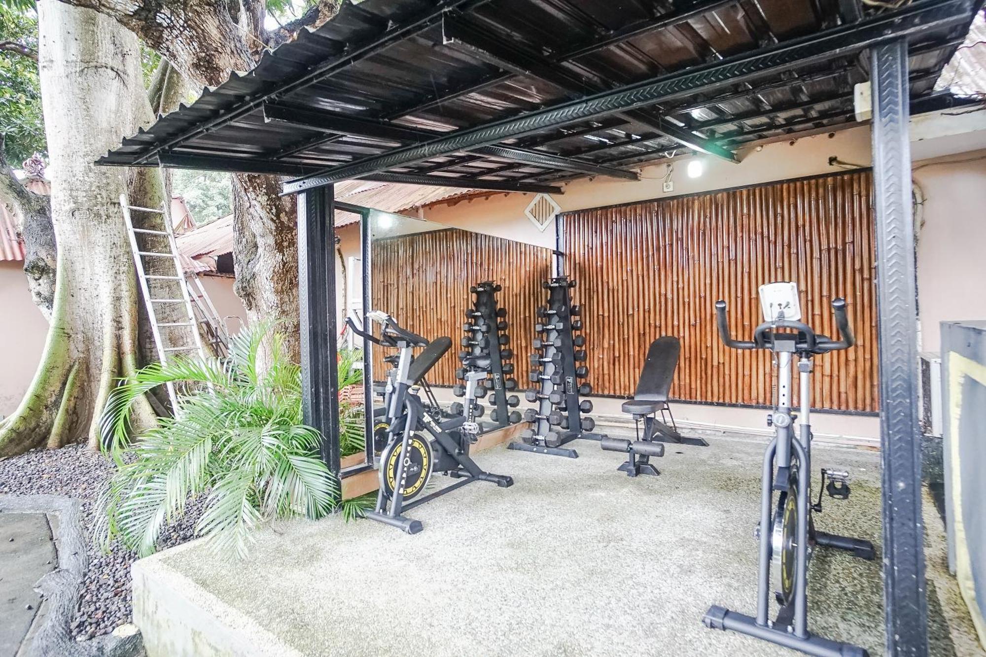 Kampung 168 Hotel Jimbaran  Ngoại thất bức ảnh