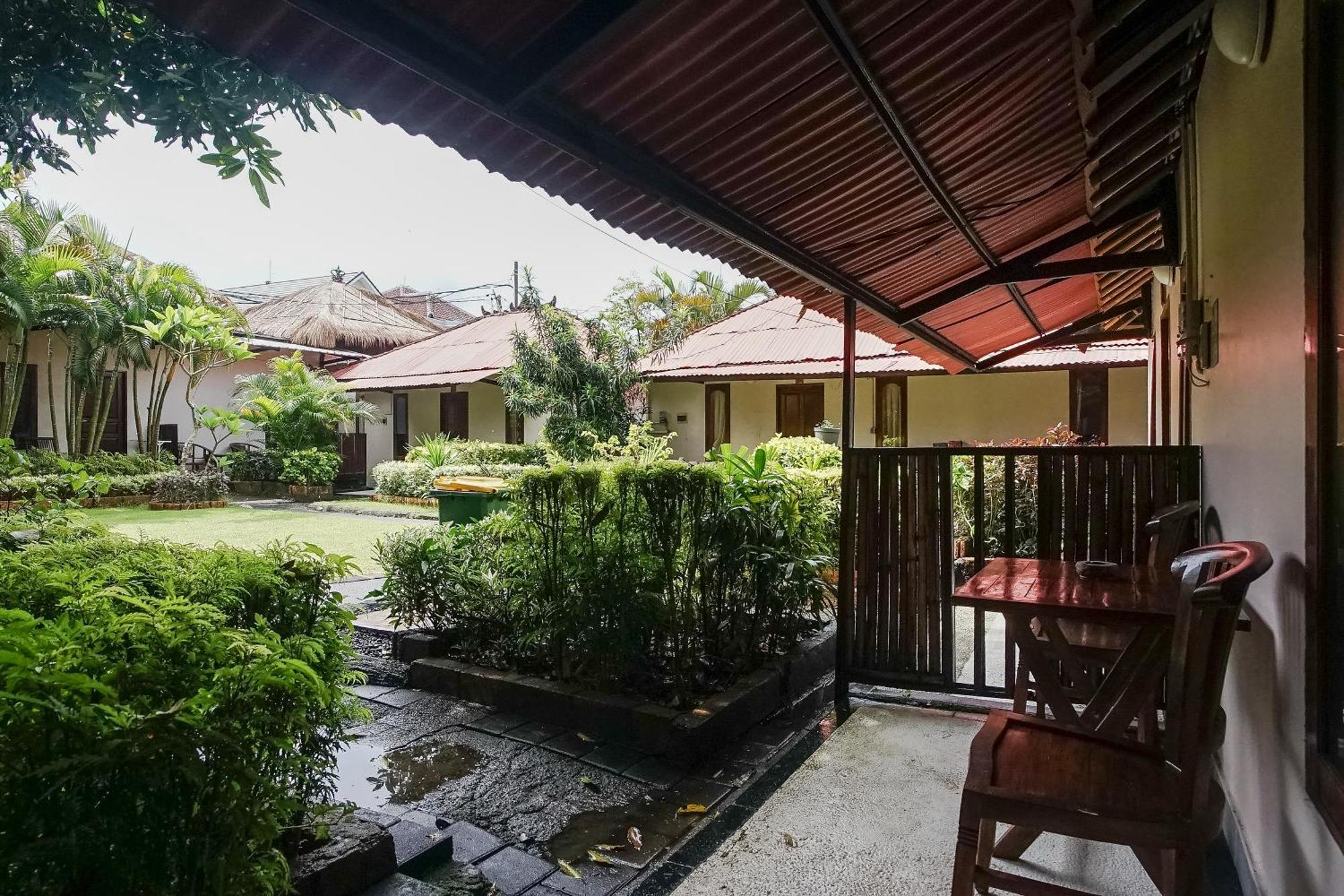Kampung 168 Hotel Jimbaran  Ngoại thất bức ảnh