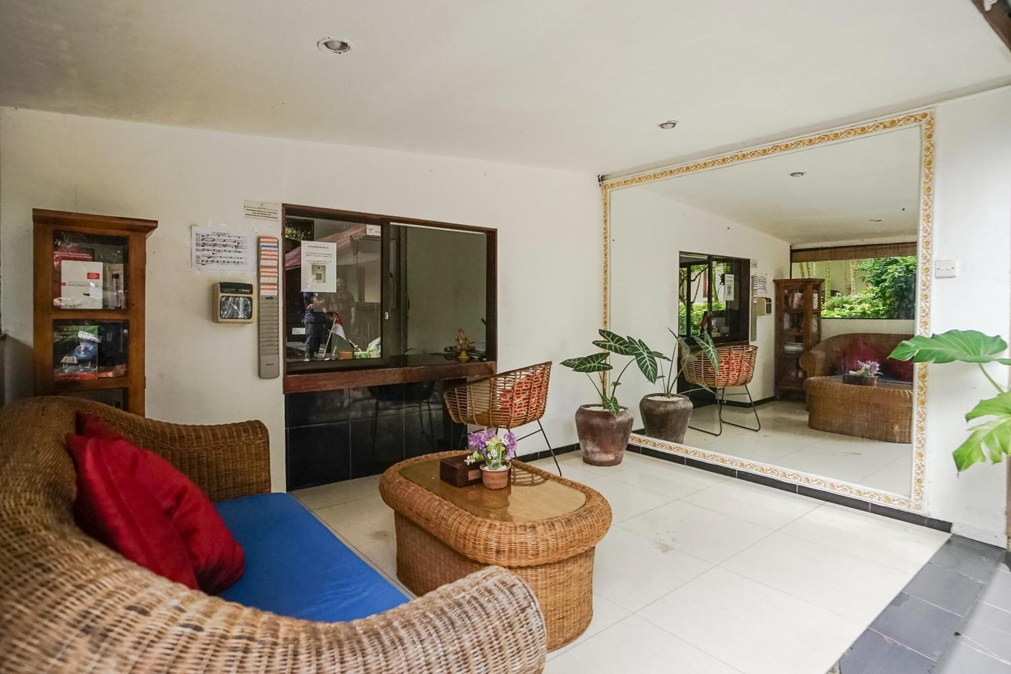 Kampung 168 Hotel Jimbaran  Ngoại thất bức ảnh