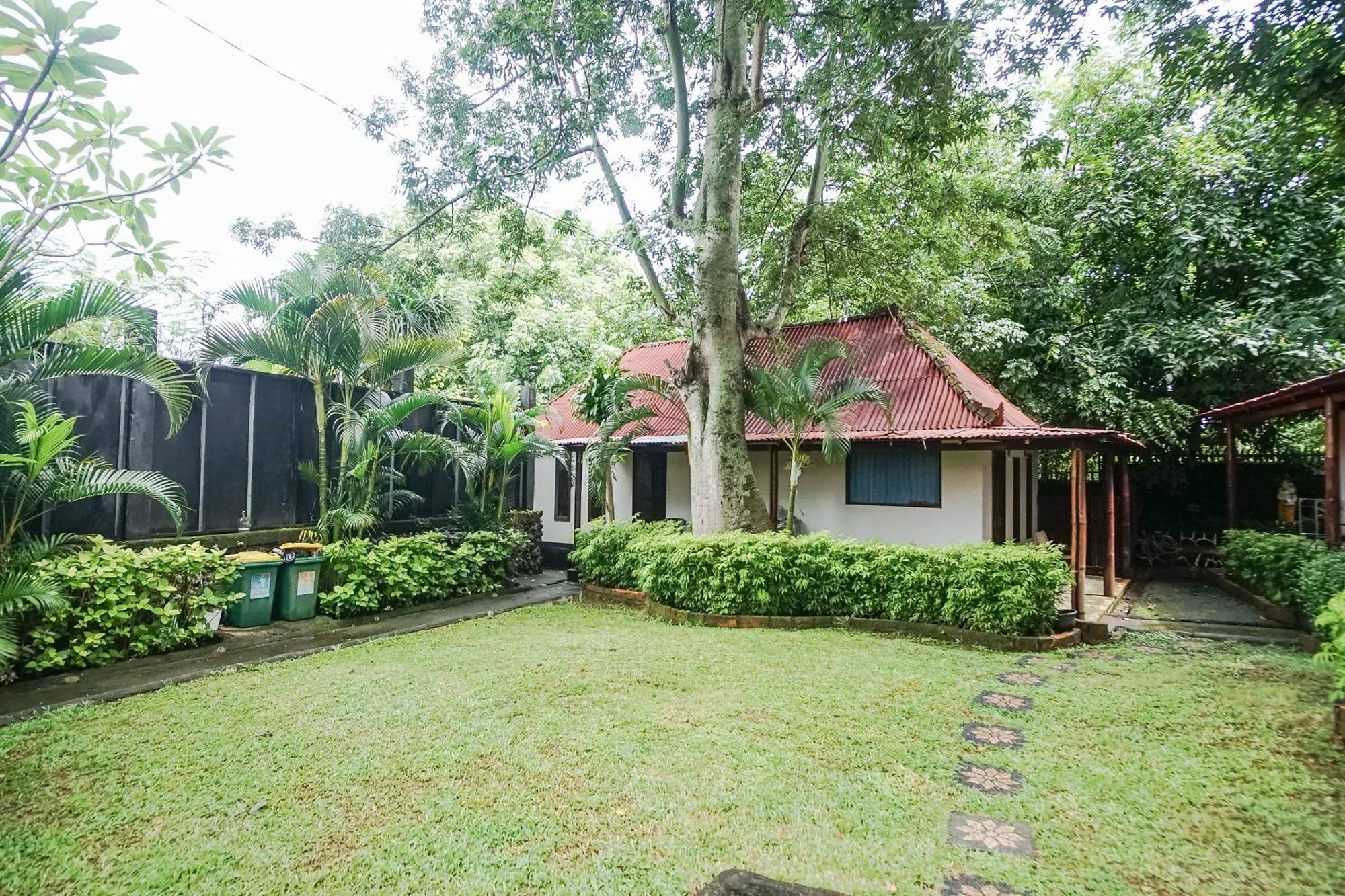 Kampung 168 Hotel Jimbaran  Ngoại thất bức ảnh